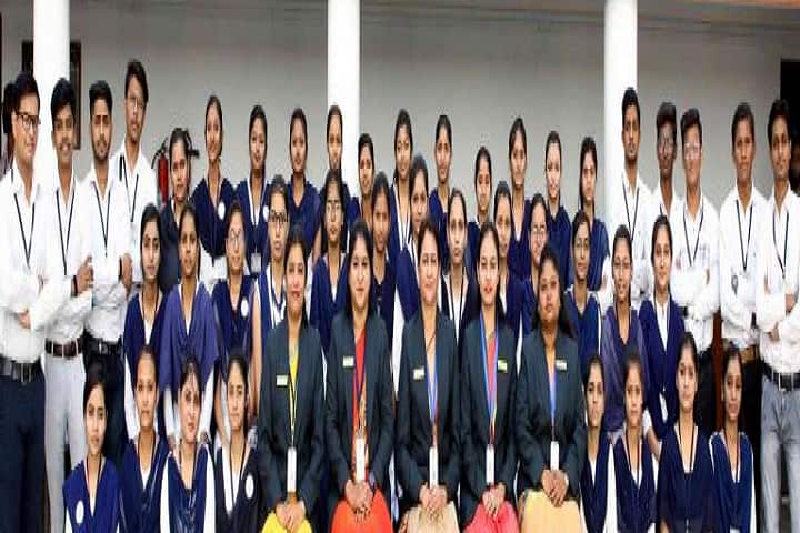 Thakorbhai Nathubhai PTC College campus in Surat, Gujarat, India — photo 4