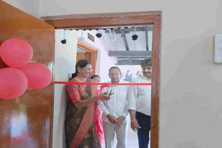 Thakorbhai Nathubhai PTC College campus in Surat, Gujarat, India — photo 5