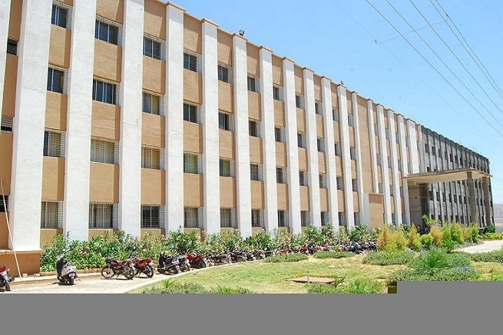 Abhinav Education Society's College of Engineering and Technology Polytechnic, Satara campus in Satara, Maharashtra, India