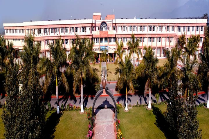 Gauri Himalayan School of Science and Technology, Dehradun campus in Dehradun, Uttarakhand, India