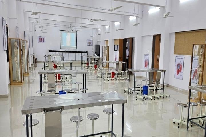 MGM Medical College campus in Panvel, Maharashtra, India — photo 5