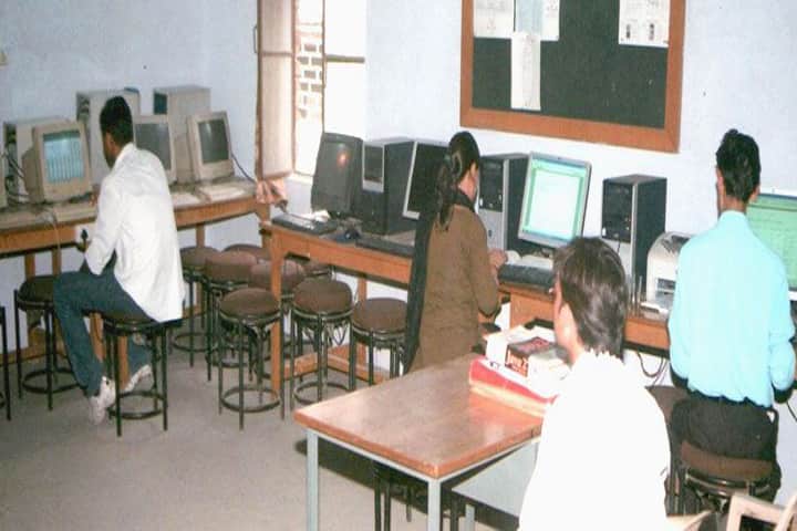 Marathwada Institute of Technology campus in New Delhi, Delhi, India — photo 2