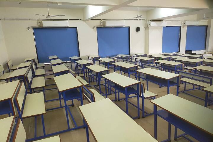Mahatma Gandhi Mission Medical College campus in Navi Mumbai, Maharashtra, India — photo 2