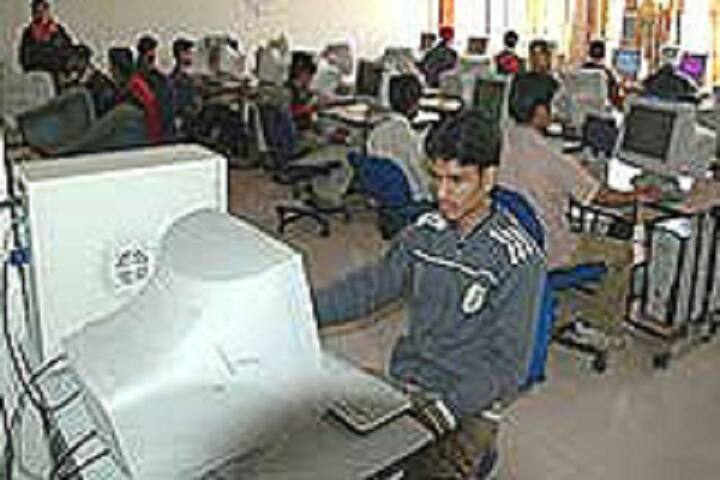 Shaheed Bhagat Singh College of Pharmacy campus in Patti, Punjab, India — photo 3