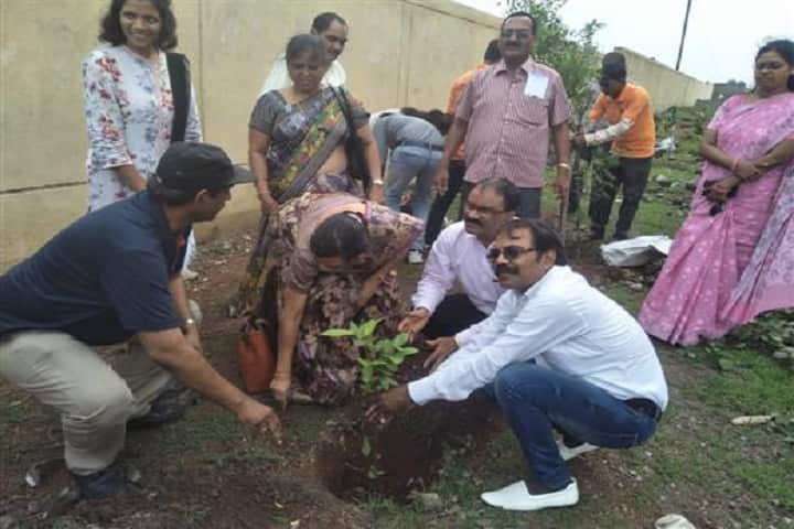 Government Pt Shyamacharan Shukla College campus in Dharsiwa, Chhattisgarh, India — photo 3