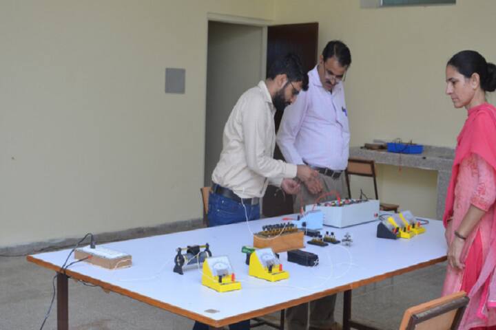 SS College campus in Chirawa, Rajasthan, India — photo 6