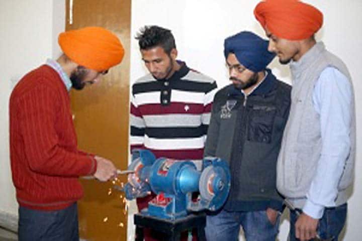 Guru Gobind Singh Polytechnic College campus in Talwandi Sabo, Punjab, India — photo 4