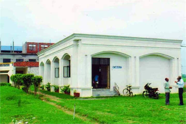 Jhunjhunwala PG College Faculty of Engineering and Technology campus in Faizabad, Uttar Pradesh, India — photo 6