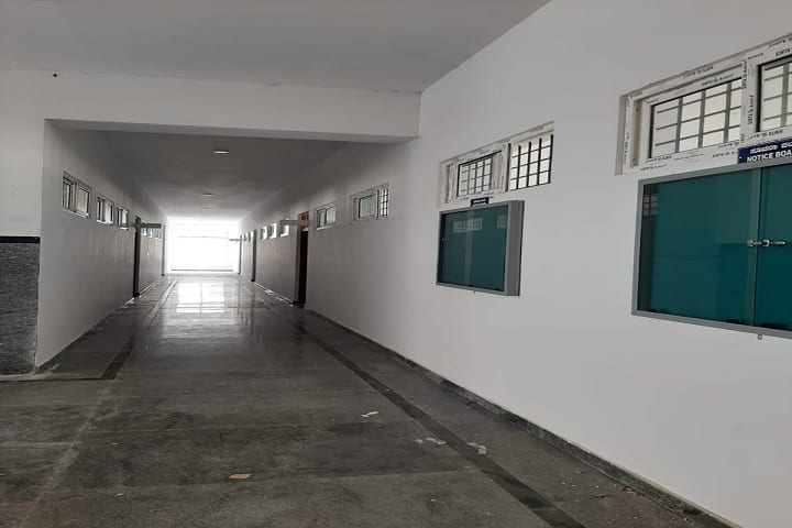 Government Engineering College campus in Hassan, Karnataka, India — photo 2