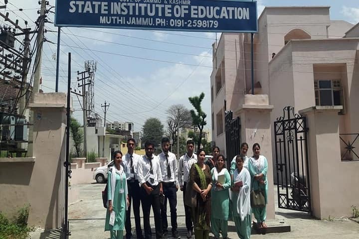 Doda College of Education campus in Doda, Jammu and Kashmir, India — photo 1