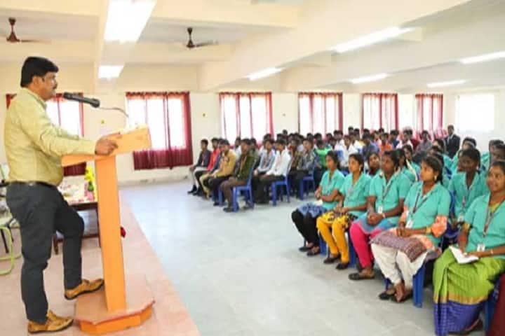 Karan Arts and Science College campus in Tiruvannamalai, Tamil Nadu, India — photo 2