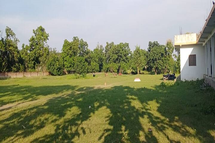 Chandrika Prasad Mahavidyalaya campus in Kushinagar, Uttar Pradesh, India — photo 2
