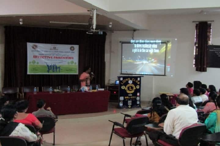 IBMR Degree College campus in Hubli, Karnataka, India — photo 4