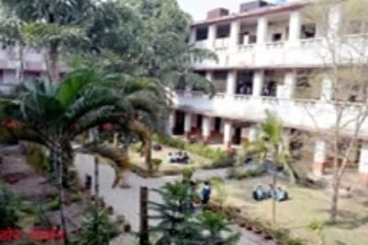 Government Mahakoshal Arts and Commerce Autonomous College campus in Jabalpur, Madhya Pradesh, India — photo 1