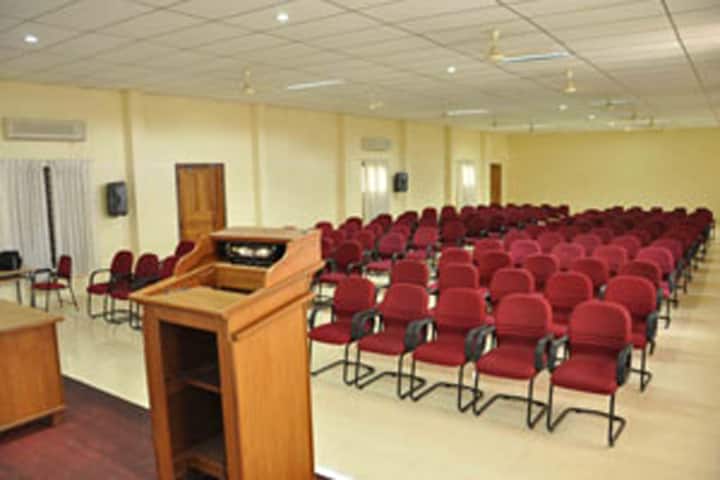 Smt Narayani Devi Girls College campus in Behror, Rajasthan, India — photo 2