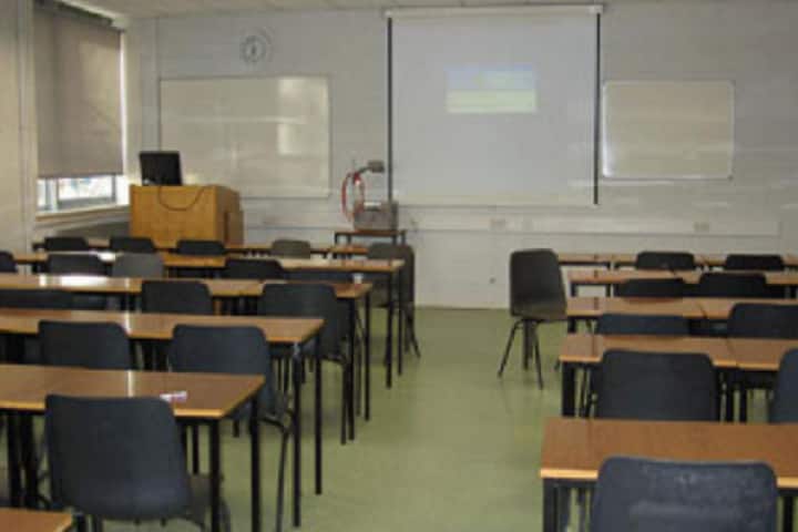 Smt Narayani Devi Girls College campus in Behror, Rajasthan, India — photo 4