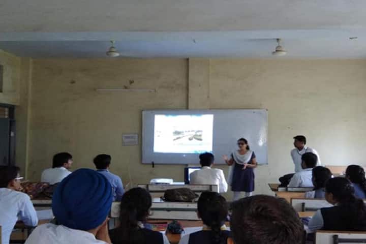 Chouksey College of Science and Commerce campus in Bilaspur, Chhattisgarh, India — photo 4