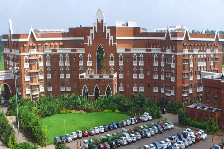 College of Nursing campus in Kottayam, Kerala, India — photo 3