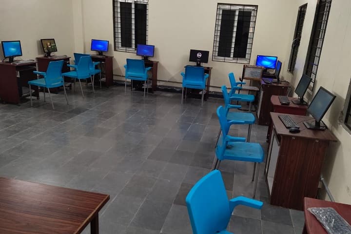 Telangana Tribal Welfare Residential Degree College Men campus in Adilabad, Telangana, India — photo 5
