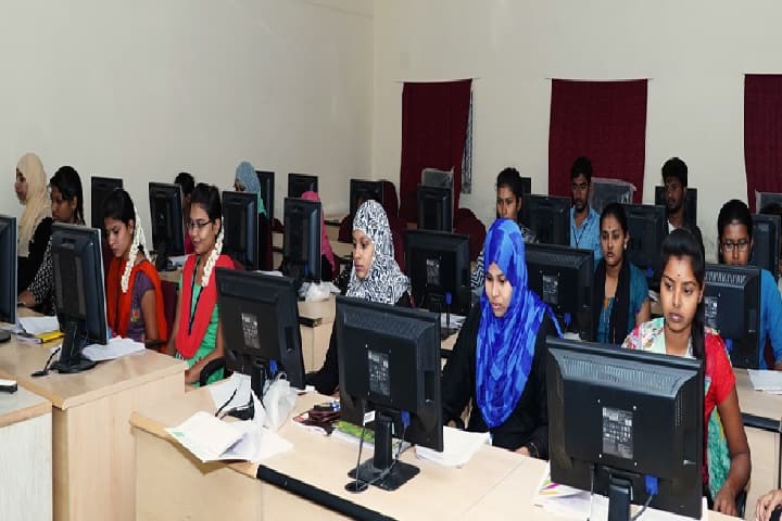 Sri Bhagawan Mahaveer Jain First Grade College campus in Kolar, Karnataka, India — photo 4