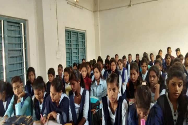 Atal Bihari Vajpayee Government College campus in Janjgir, Chhattisgarh, India — photo 3