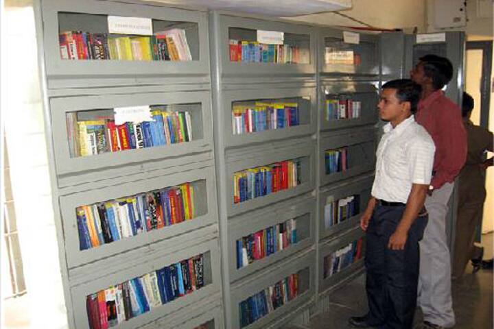 Tikaram Jagannath College of Arts Commerce and Science campus in Pune, Maharashtra, India — photo 2