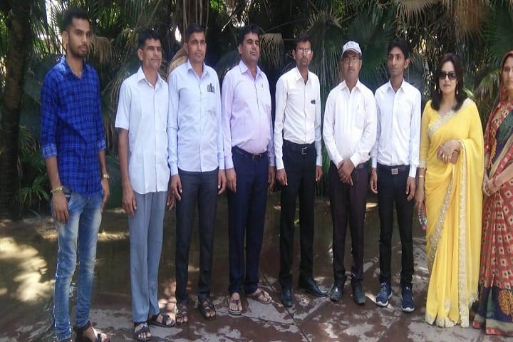 Luv Kush Adarsh TT College campus in Gudamalani, Rajasthan, India — photo 1
