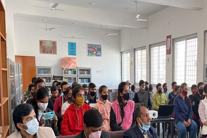 Institute of Engineering and Technology campus in Udaipur, Rajasthan, India — photo 3