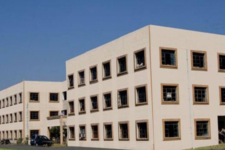 Central India Institute of Pharmacy Diploma campus in Indore, Madhya Pradesh, India — photo 1