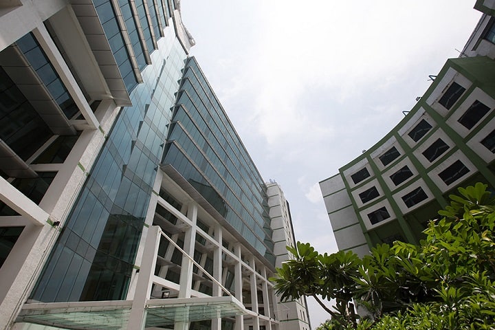Charnock Healthcare Institute College of Paramedics, Kolkata campus in Kolkata, West Bengal, India