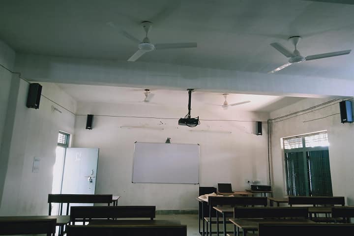 Arun Pratap Singh Dev Government College campus in Shankargarh, Chhattisgarh, India — photo 3