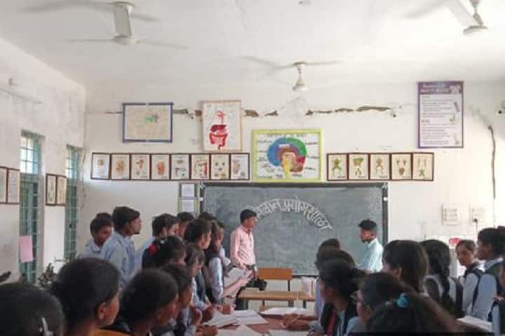 Pandit Ravishankar Tripathi Government College campus in Bhaiyathan, Chhattisgarh, India — photo 4