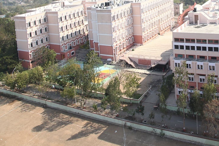 Shram Sadhana Bombay Trust Sanchalit Arts, Commerce and Science College, Jalgaon campus in Jalgaon, Maharashtra, India