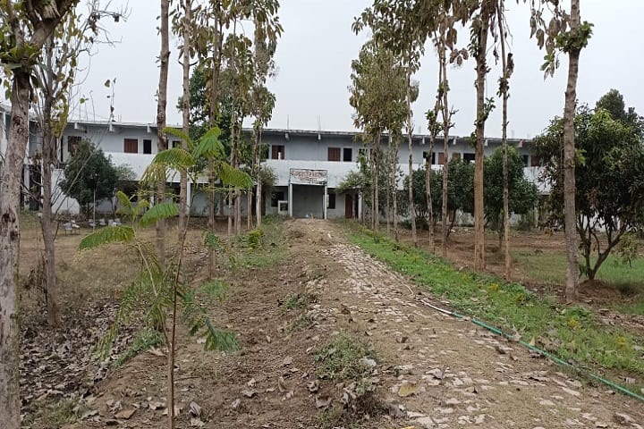Sri Ram Prasad Mishra Pt Babu Lal Mahavidyalaya campus in Allahabad, Uttar Pradesh, India — photo 1