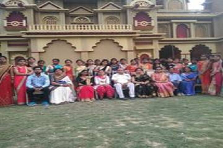 Maa Vaishno Devi Mahila Mahavidyalaya campus in Bareilly, Uttar Pradesh, India — photo 3