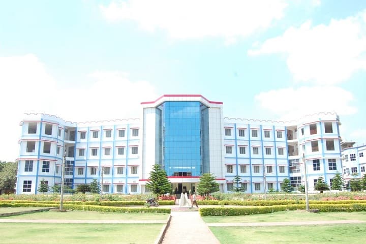 Visvodaya Engineering College campus in Nellore, Andhra Pradesh, India — photo 1