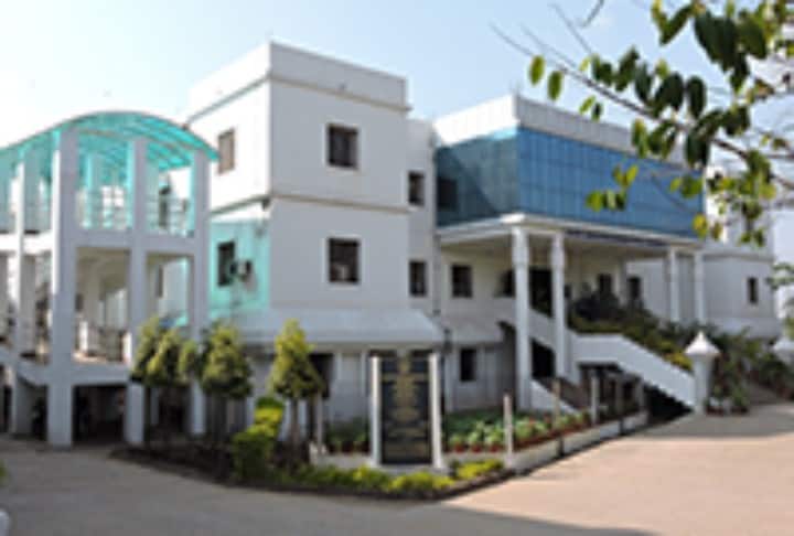 Directorate of Distance and Continuing Education campus in Bhubaneswar, Odisha, India — photo 1