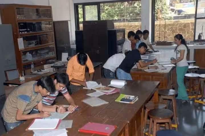 SVKM's Shri Bhagubhai Mafatlal Polytechnic and College of Engineering campus in Mumbai, Maharashtra, India — photo 6