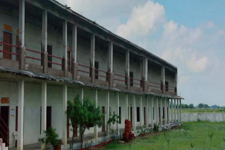 Chaudhary Maniram Shivbalak Patel Mahavidyalaya campus in Unnao, Uttar Pradesh, India — photo 2