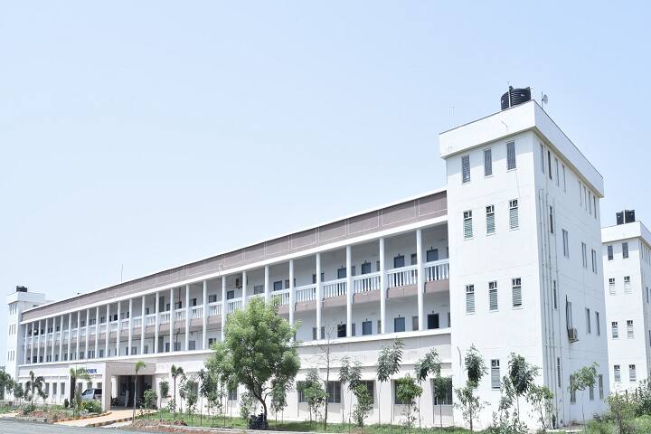 University College of Engineering campus in Rajahmundry, Andhra Pradesh, India — photo 1