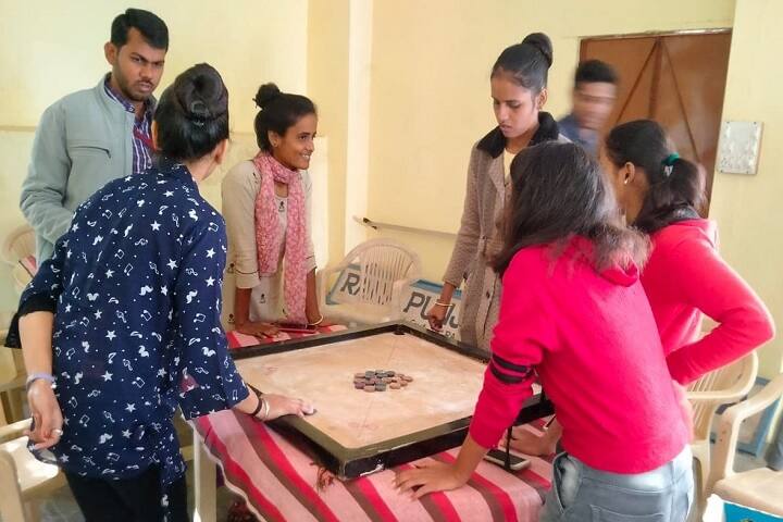 Rana Punja College campus in Udaipur, Rajasthan, India — photo 1