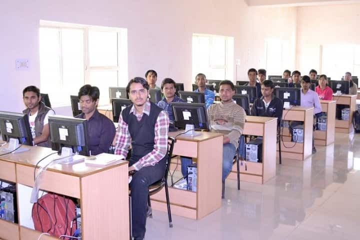 Lakshmi Narain College of Technology and Science campus in Gwalior, Madhya Pradesh, India — photo 5