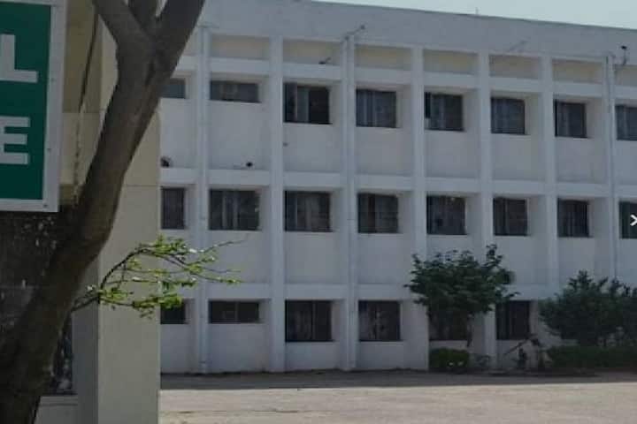 Government Medical College and Hospital campus in Bhandara, Maharashtra, India — photo 1