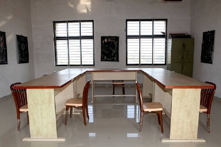 Adarsh Science College campus in Anand, Gujarat, India — photo 3