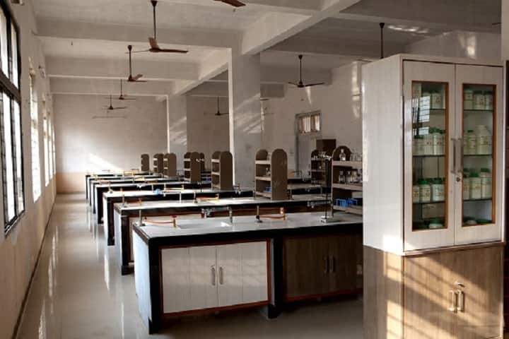 Adarsh Science College campus in Anand, Gujarat, India — photo 4