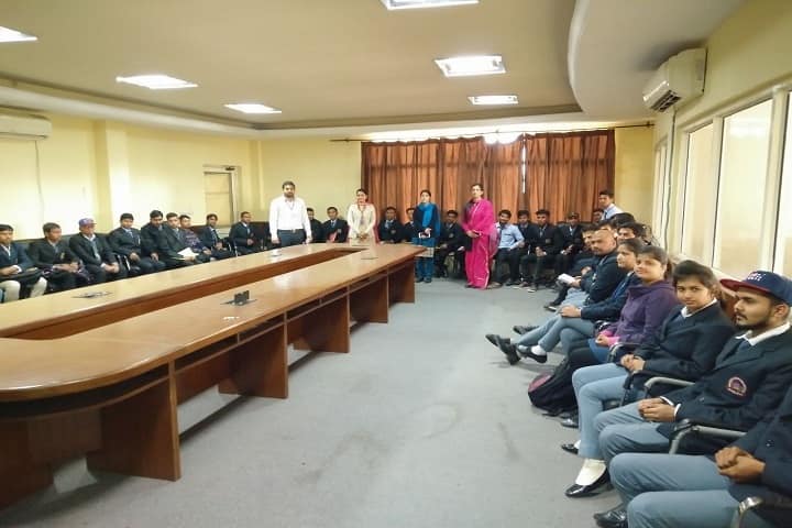 Swami Devi Dyal Institute of Engineering campus in Barwala, Punjab, India — photo 6