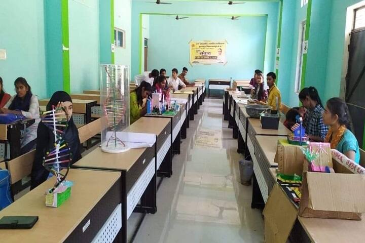 Raja Harpalsingh Government College campus in Harpalpur, Madhya Pradesh, India — photo 5