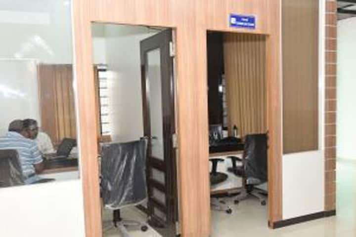 Vishwakarma Global Business School campus in Pune, Maharashtra, India — photo 3