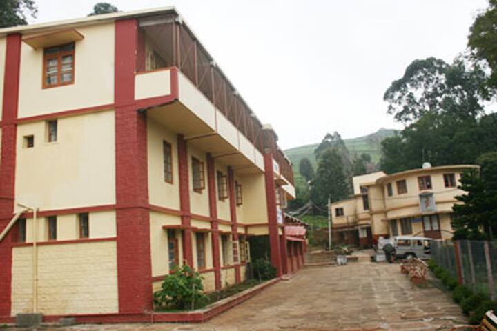 Providence College for Women campus in Coonoor, Tamil Nadu, India — photo 3