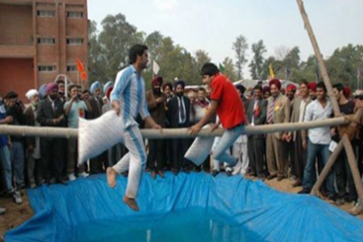 SAS Group of Institutions campus in Sahibzada Ajit Singh Nagar, Punjab, India — photo 6